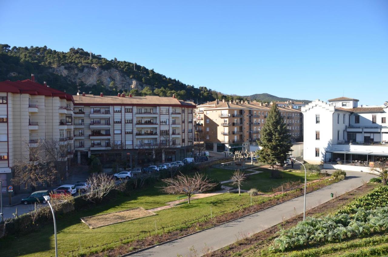 Pensión Ibai Ega Estella Exterior foto